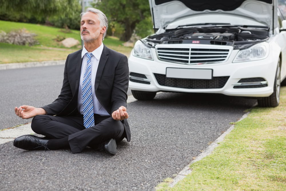 You are currently viewing How to Stay Calm During a Roadside Emergency in Chapel Hill